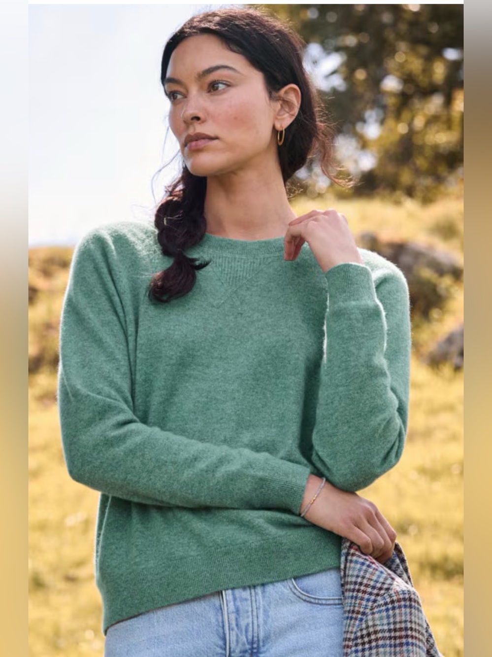 Banana Republic women’s Classic Crewneck Sweater in Sea Green Size M NEW